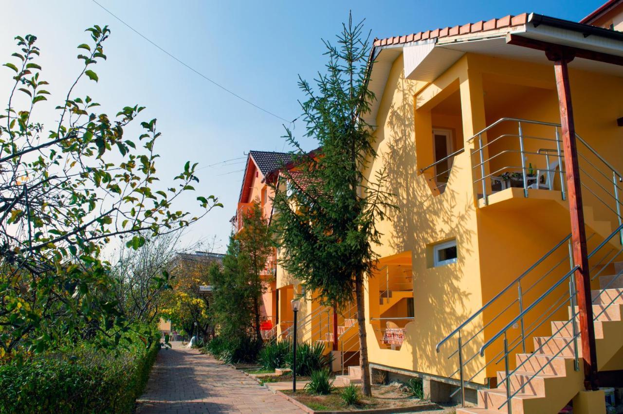 Băile Felix 卡梅纳旅馆酒店 外观 照片